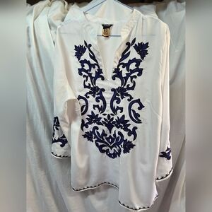 Chic White and Navy Embroidered Women's Tunic